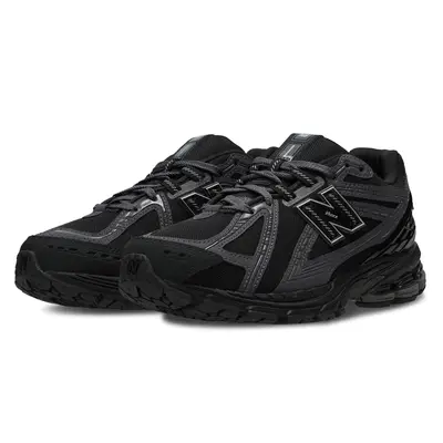 New Balance 1906R Black Phantom Front