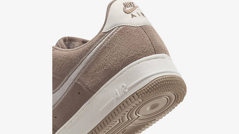 Nike Air Force 1 Low Mink Brown HJ4465-200 heel