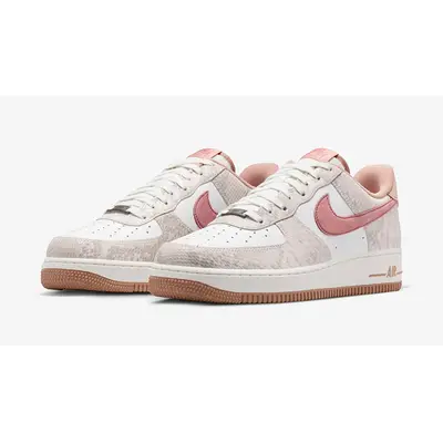 Nike Air Force 1 Low Pink Snakeskin HF2898-100 front