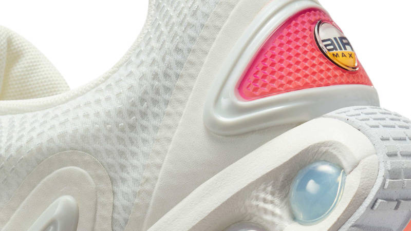 Nike Air Max Dn Sail Phantom Closeup