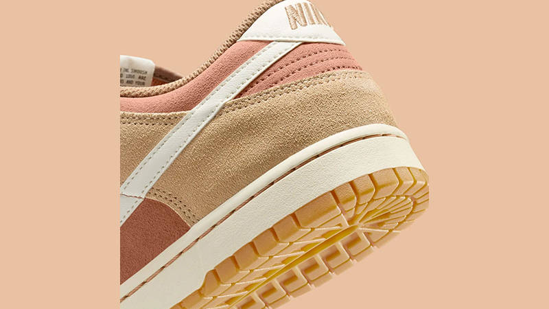 Nike Dunk Low Hemp Pink HQ1931-200 heel