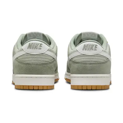 Nike Dunk Low SE Jade Horizon Gum Back