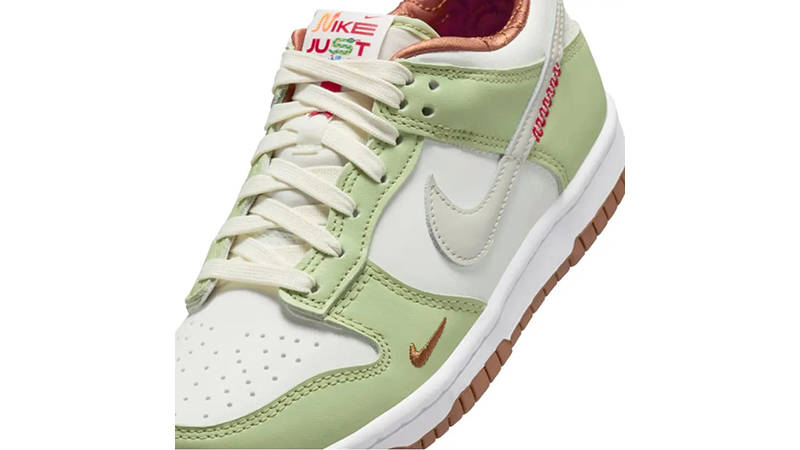 Nike Dunk Low Year Of The Snake HV6001-101 side