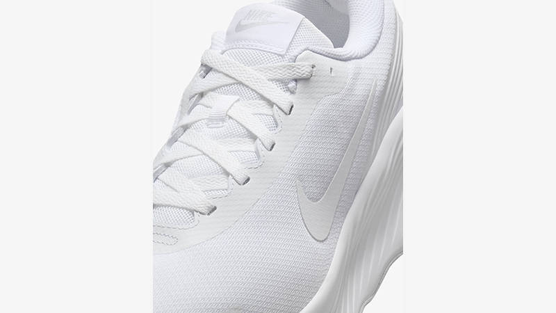 Nike Promina White FV5285-100 tongue