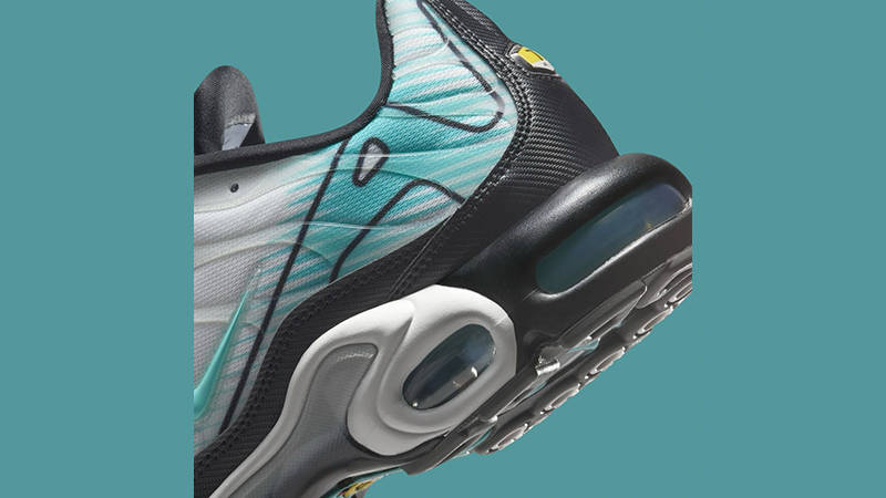 Nike TN Air Max Plus Mercurial HV6225-100 heel