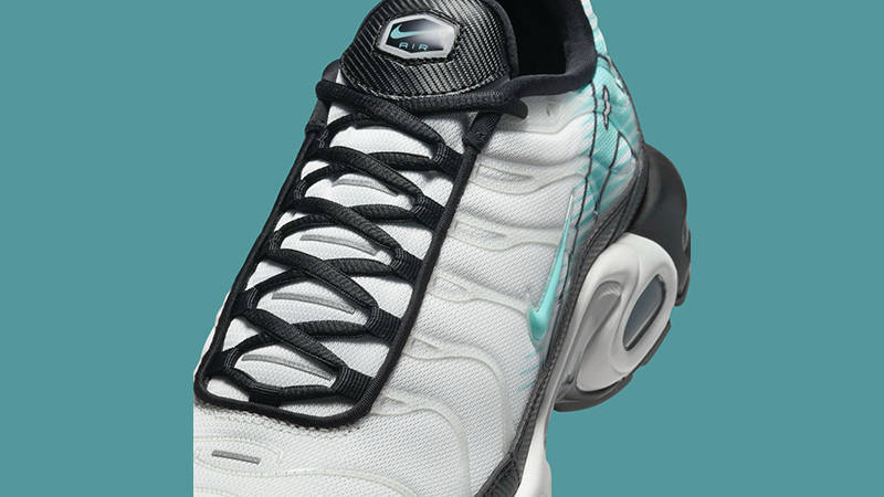 Nike TN Air Max Plus Mercurial HV6225-100 tongue