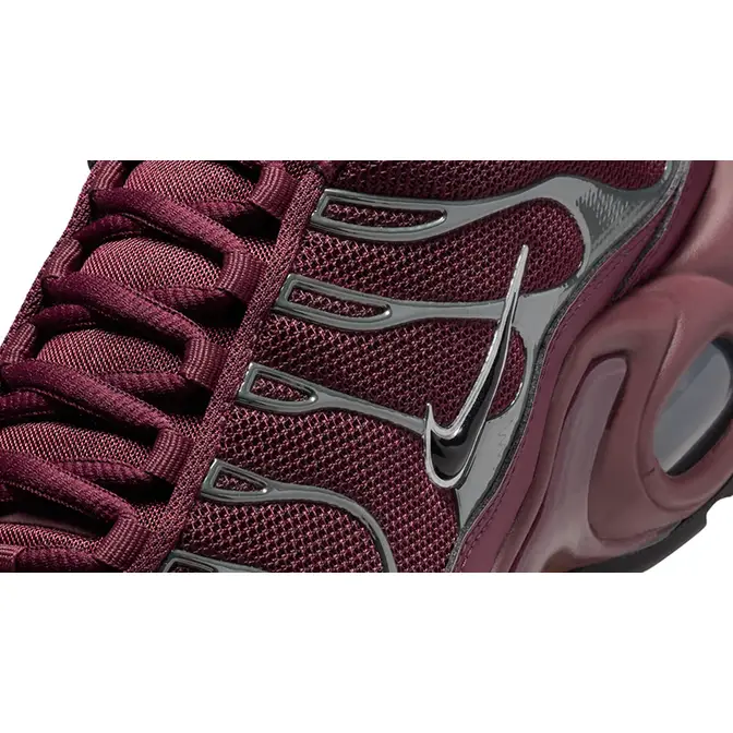 Nike TN Air Max Plus SE Night Maroon HJ9743 600 The Sole Supplier