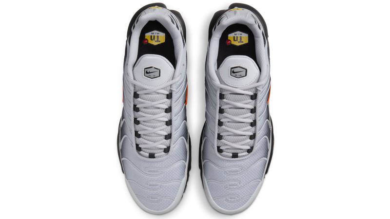 Nike TN Air Max Plus Wolf Grey Picante Red Middle