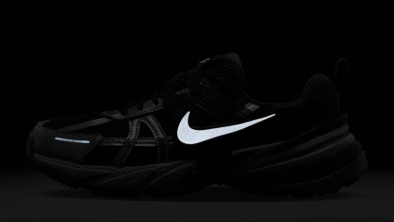 Nike V2K Run Black Metallic Silver FD0736-005 in dark