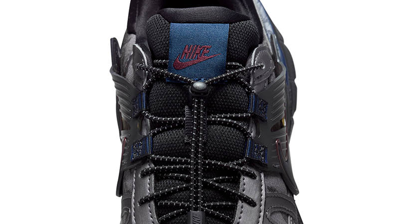 Nike V2K Run Metallic Dark Grey HQ4053-001 Detail 3