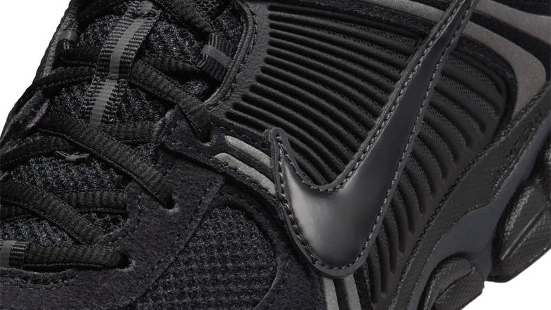 Nike Zoom Vomero 5 Black Anthracite Side Closeup