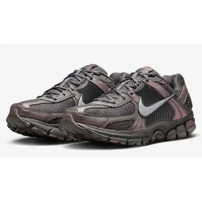 Nike Zoom Vomero 5 Cave Stone Front