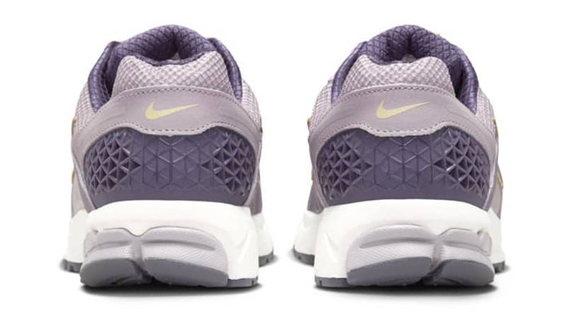 Nike Zoom Vomero 5 Platinum Violet Back