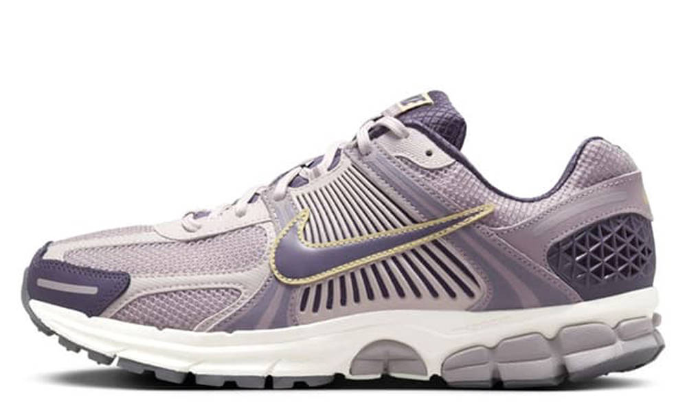 purple nike zoom