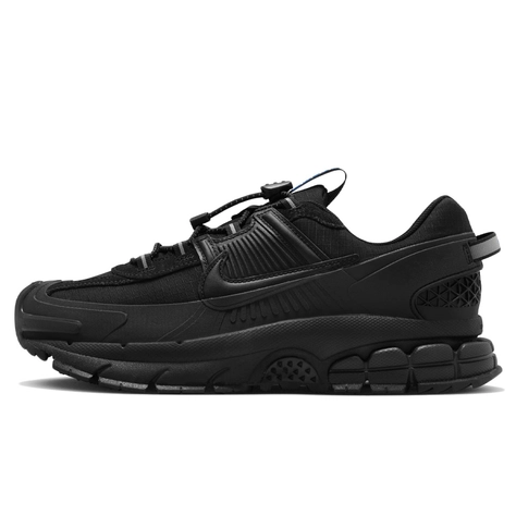 Mens vapormax plus triple black best sale