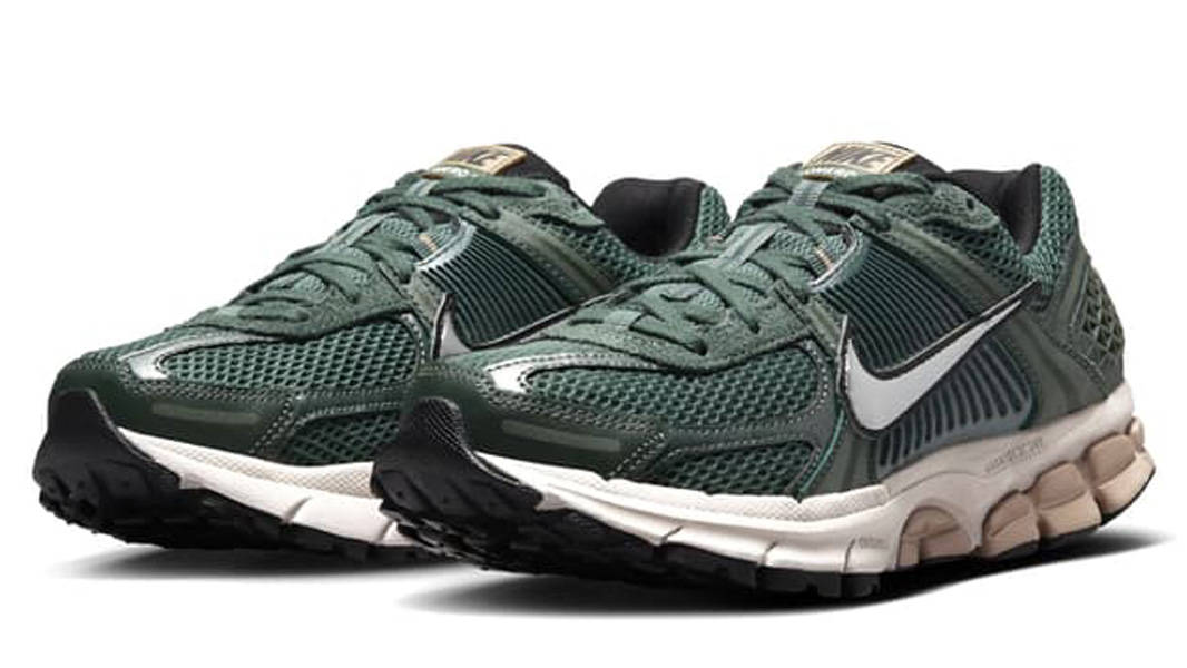 Nike Zoom Vomero 5 Vintage Green Front