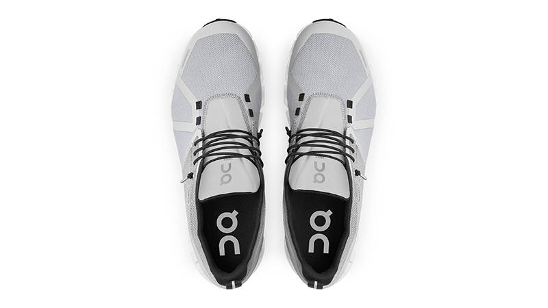 ON Running Cloud 5 Waterproof Glacier White middle