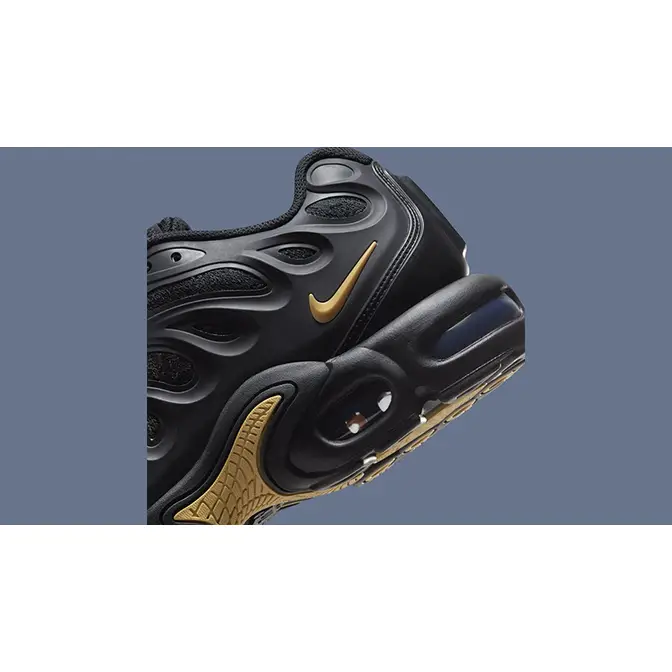 PSG x Nike TN Air Max Plus Drift Black Gold FZ4748-001 heel