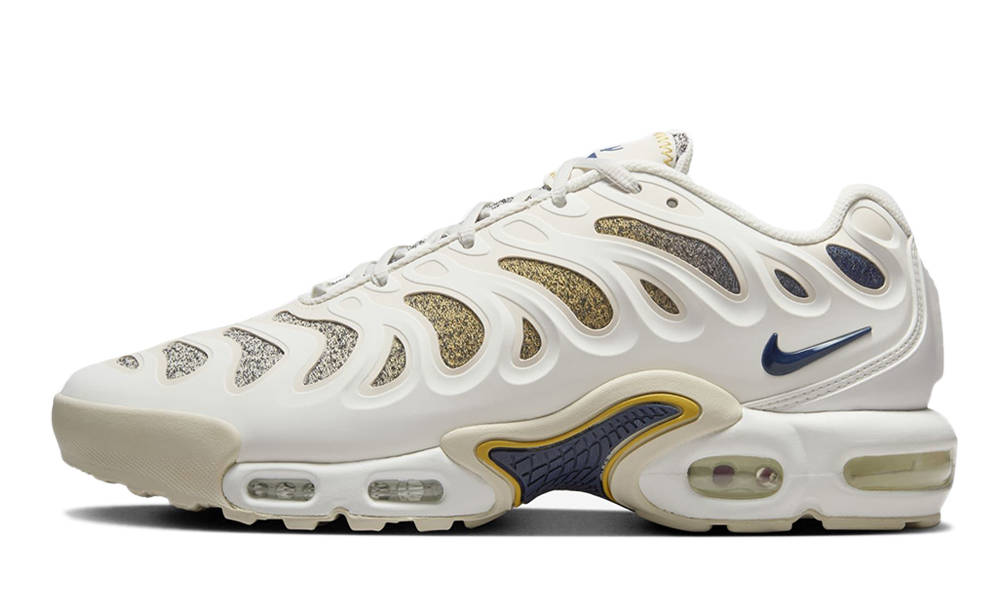 PSG x Nike TN Air Max Plus Drift Phantom FZ4748-100