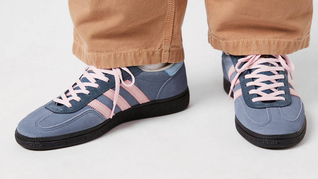 size x MARVEL x adidas Handball Spezial Dr. Strange Navy JS2809 on feet