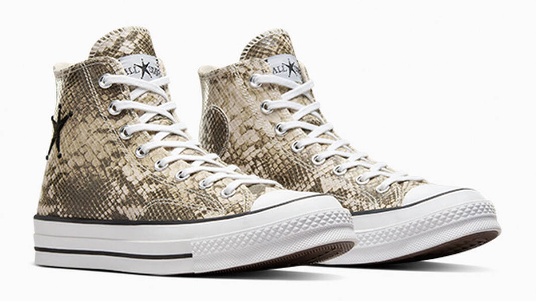 Stüssy x Converse Chuck 70 Snakeskin Front 1