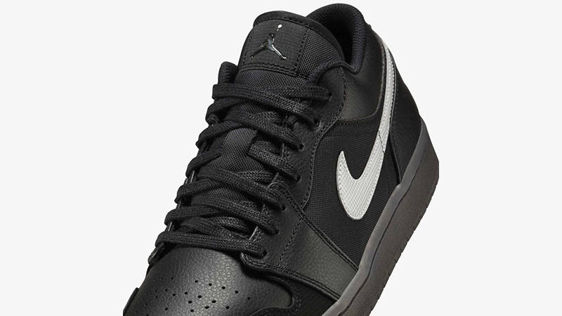 Air Jordan 1 Low Dark Gum