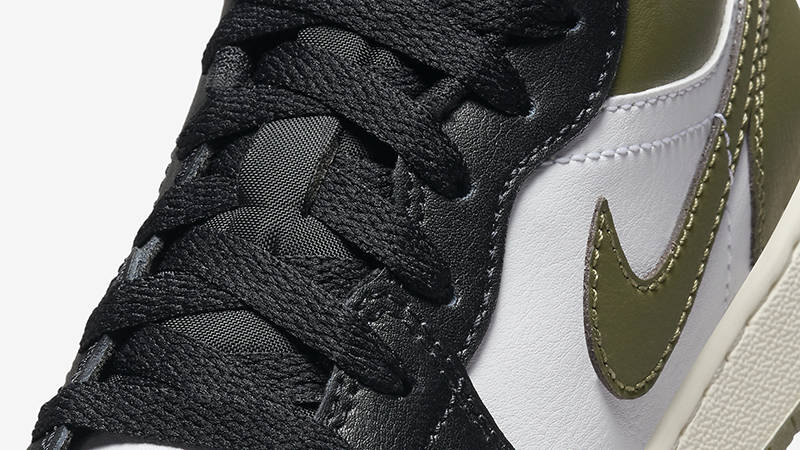 Air Jordan 1 Low GS Black Medium Olive 553560-092 Detail