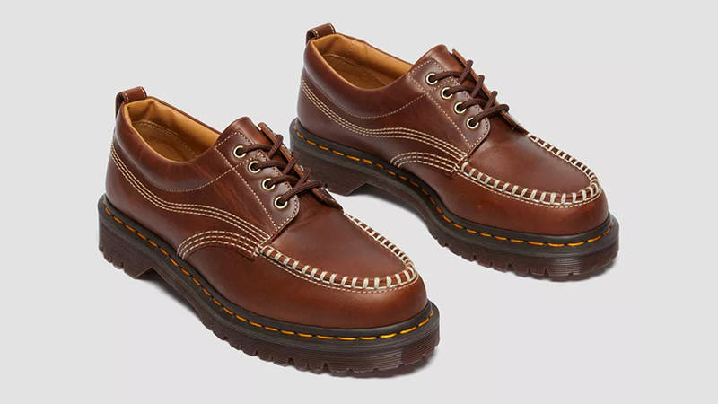 Dr. Martens Lowell Leather Moc Toe Butterscotch 31817243 Side