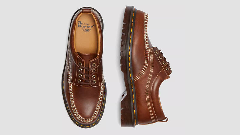 Dr. Martens Lowell Leather Moc Toe Butterscotch 31817243 Top
