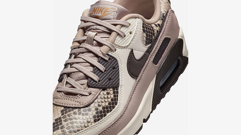 Nike Air Max 90 Snakeskin Malt Velvet HF1212-200 tongue