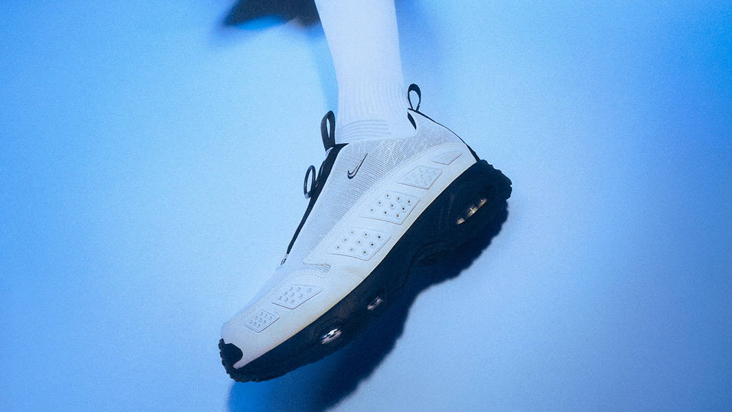 Nike Air Max SNDR Phantom On Foot