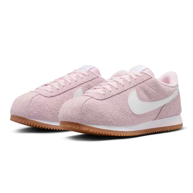 Pink nike cortez outlet