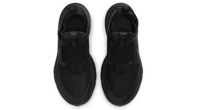 nike flex runner all black