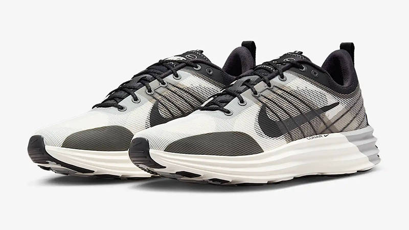 Nike Lunar Roam Summit White Black DV2440-102 front