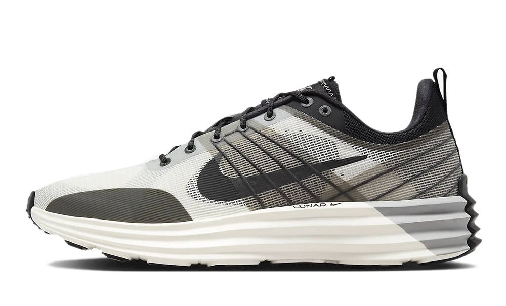 Nike Lunar Roam Summit White Black DV2440-102
