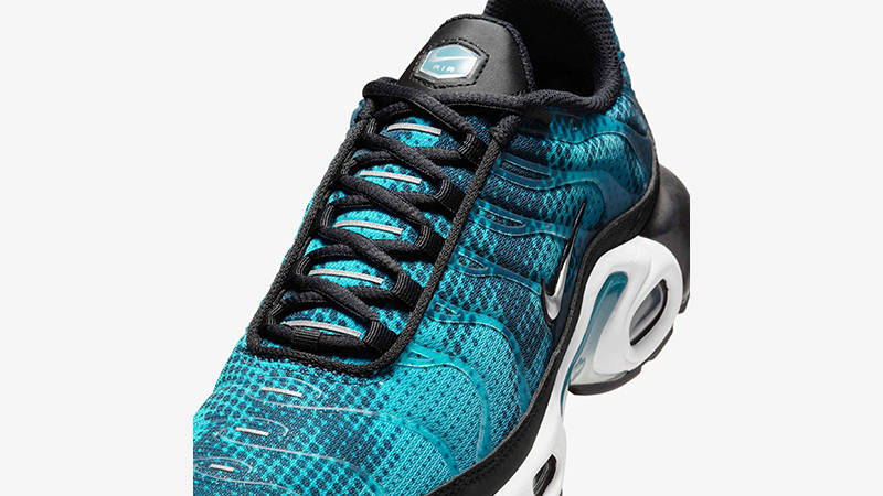 Nike TN Air Max Plus Dot Pattern Blue HV6355-001 tongue