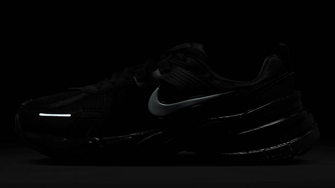 Nike V2K Run Black Anthracite In Dark