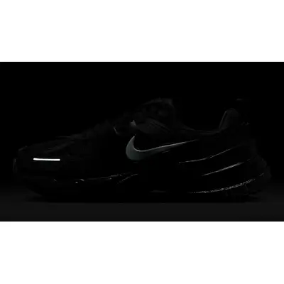 Nike V2K Run Black Anthracite In Dark