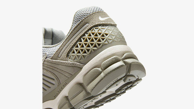 Nike Zoom Vomero 5 Dark Stucco HF1553-002 heel