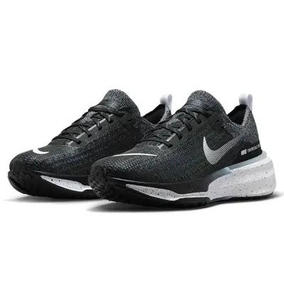 Nike ZoomX Invincible Run 3 Oreo Front