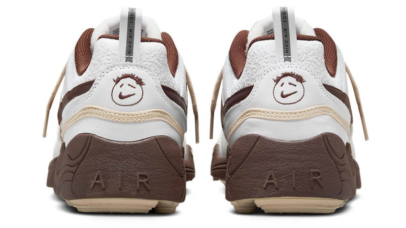 Travis Scott x Nike Zoom Field Jaxx Light Chocolate Back
