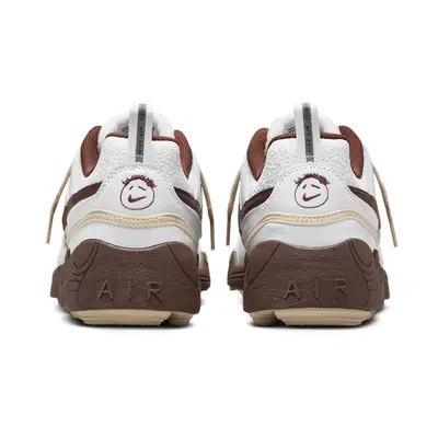Travis Scott x Nike Zoom Field Jaxx "Light Chocolate" HQ3073-100