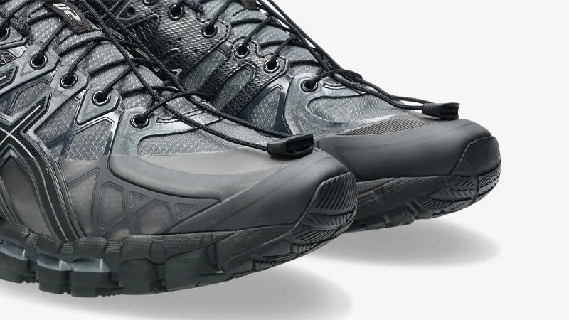 UNAFFECTED x ASICS GEL-Kayano 20 Black Closeup