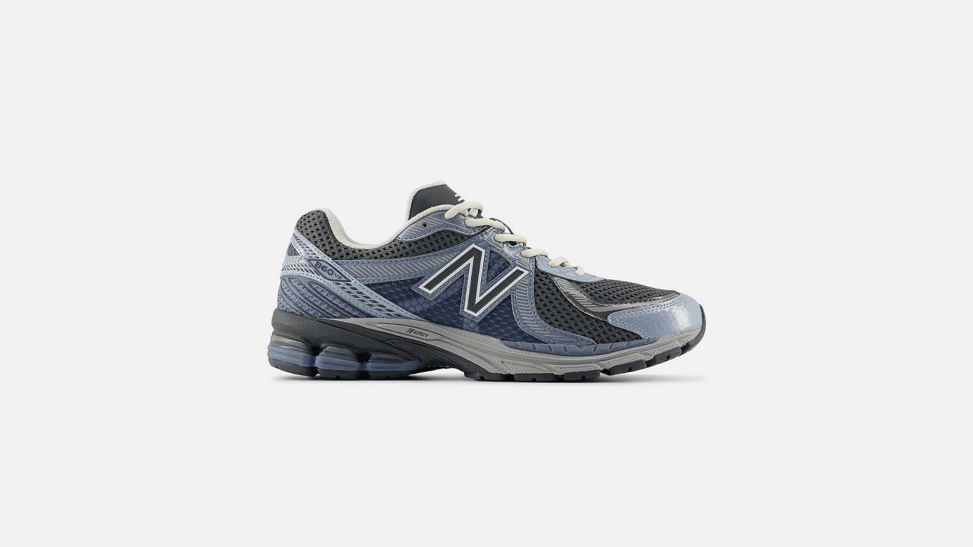 New Balance 860v2