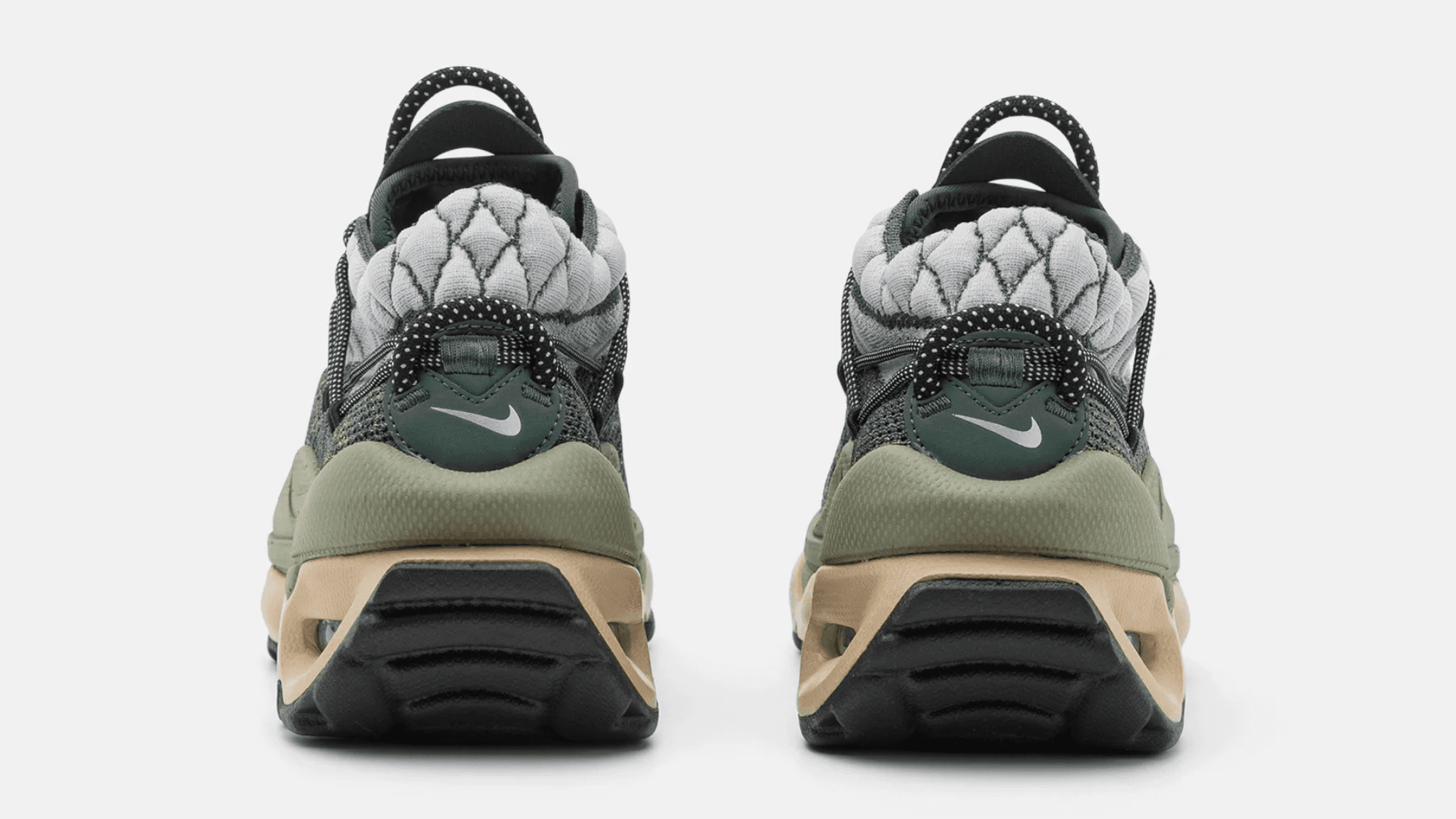 Air Max Flyknit Venture