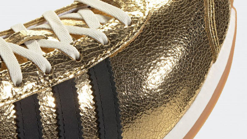 adidas Country OG Gold Metallic Black Closeup