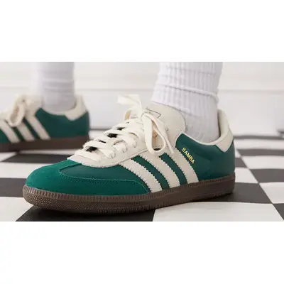 adidas Samba OG Collegiate Green White Gum JI3215 on foot side
