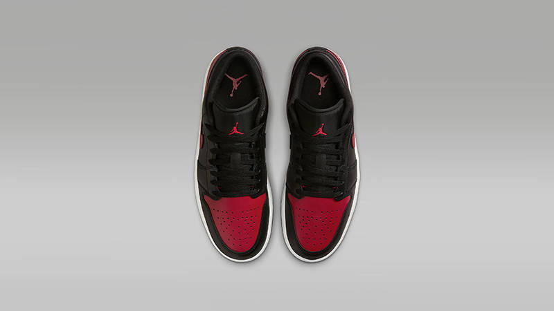 Air Jordan 1 Low Bred 553558-067 middle