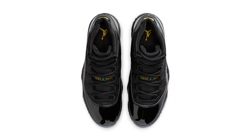 Air Jordan 11 Gamma Blue 2025 middle