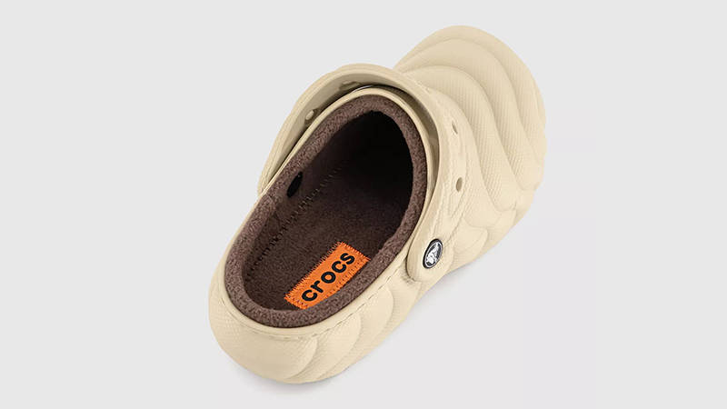 Crocs Classic Clog Overpuff Moth 210059-0LJ inner